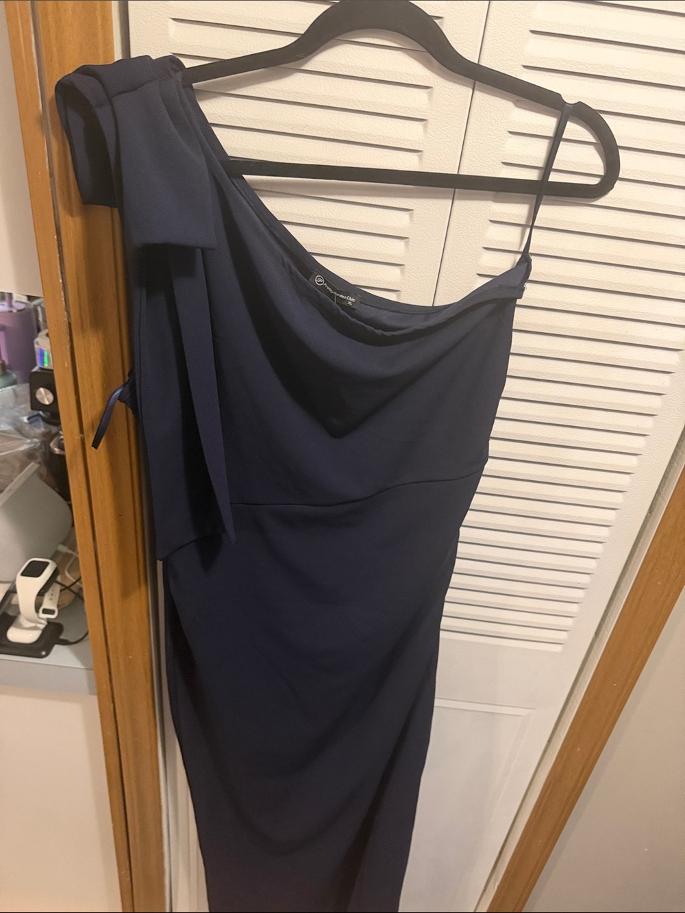 One-Shoulder Dress in Navy - Picture 3 of 10